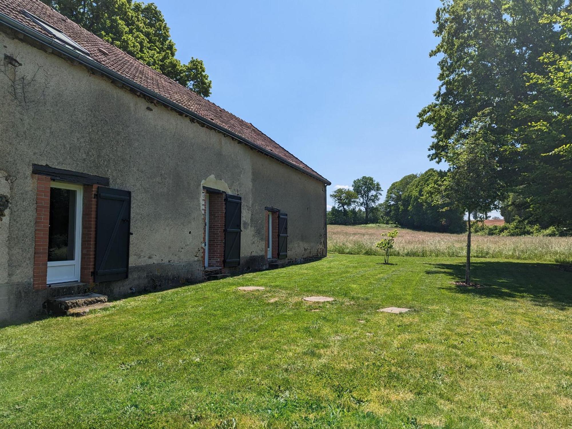 Villa Pouligny-Notre-Dame, 5 pièces, 12 personnes - FR-1-591-155 Extérieur photo